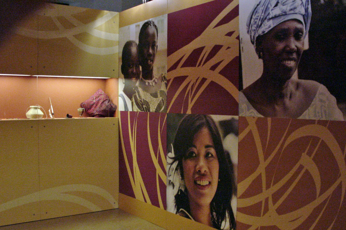 Travelling Lifes, Creating Worlds