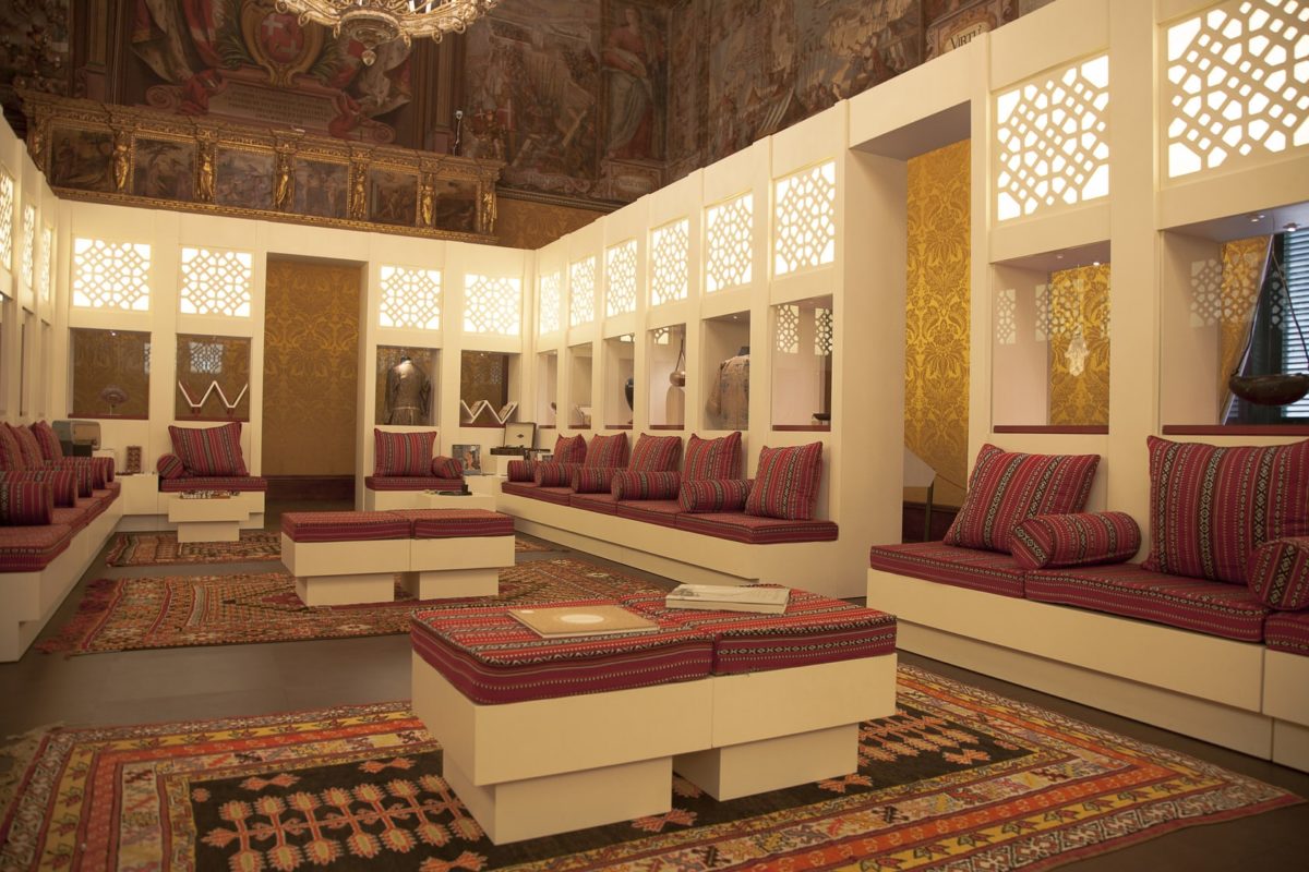 The Majlis - Cultures in Dialogue